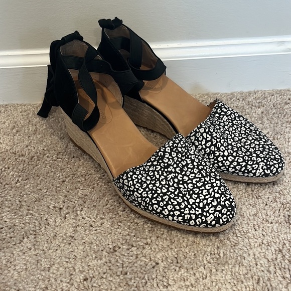 Corso Como Romley Leather Black Espadrilles Size 7.5 - Picture 2 of 7